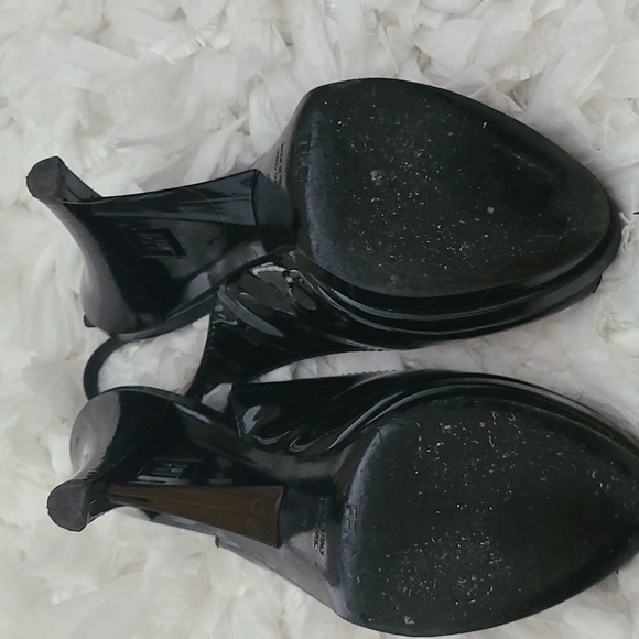 Fendi Shoes - Picture 3 of 3